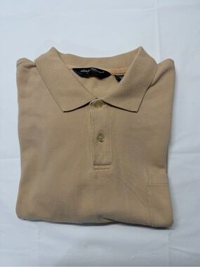 Eddie Bauer Men's Pocket Polo in Beige